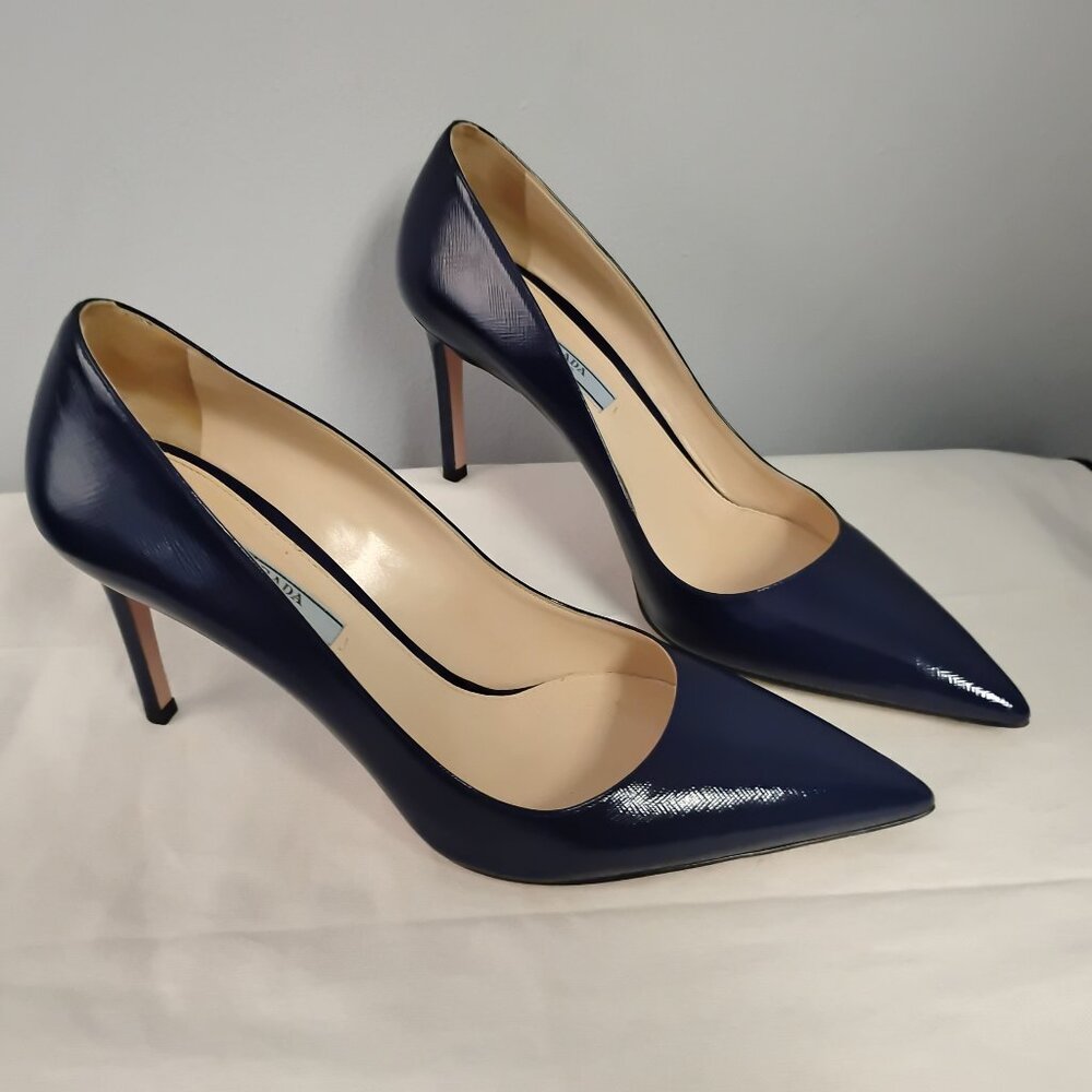 ❤️PRADA NAVY SAFFIANO VERNICE LEATHER Stiletto Pumps Shoes Size 39 + 2 Dustbags